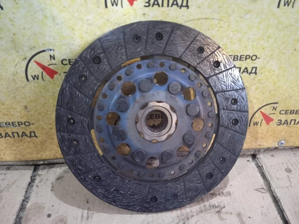 Диск сцепления Nissan Qashqai 2019 301004BB0A J11 MR20DD 2.0