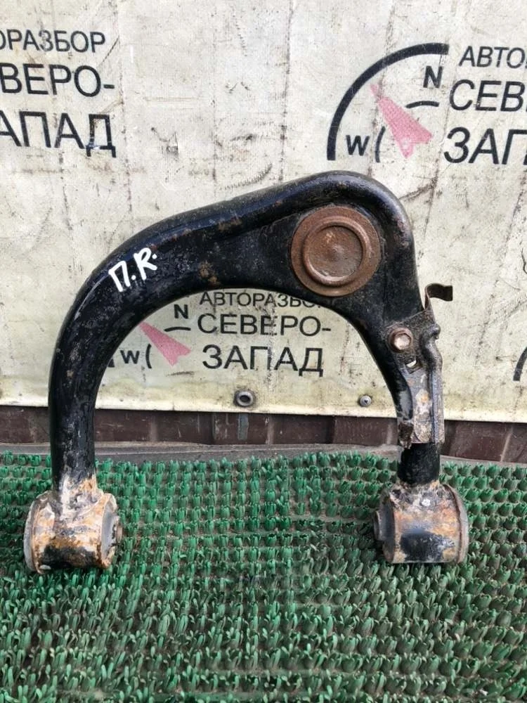 Рычаг Toyota Hilux 2012 486100K040 KUN25 2KDFTV, передний правый