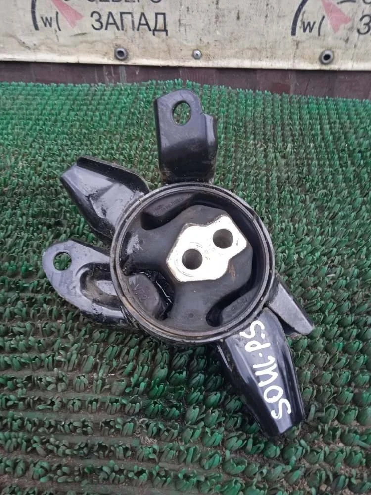 Подушка двигателя Kia Soul 2018 218303Z200 PS G4FG, передняя левая