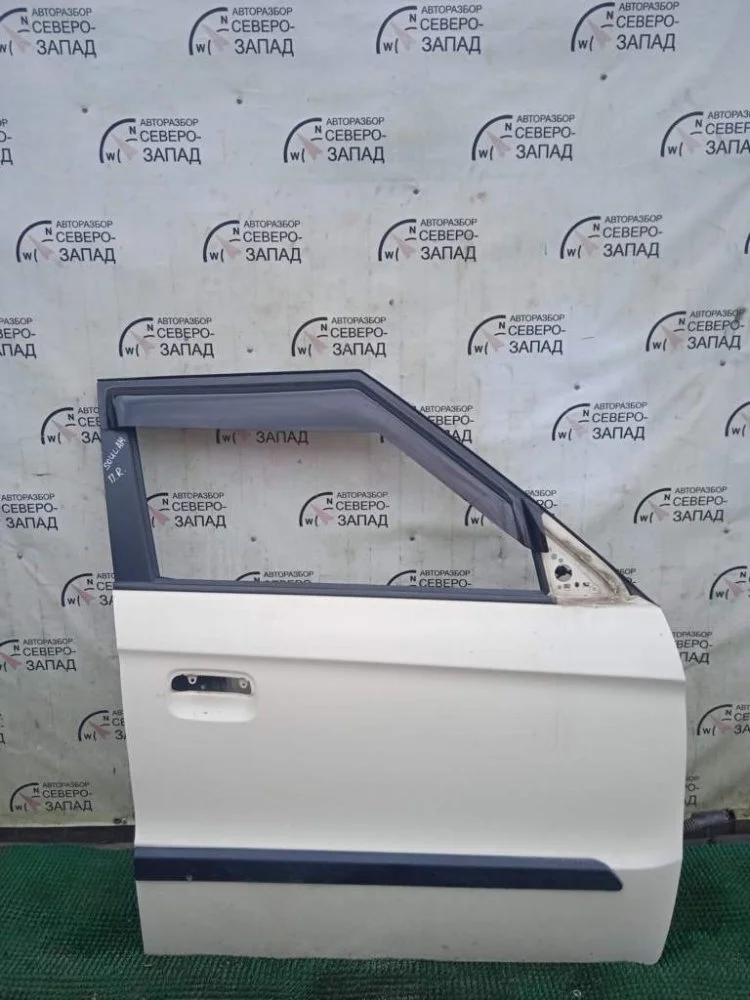 Дверь Kia Soul 2010 760042K060 AM D4FB, передняя правая