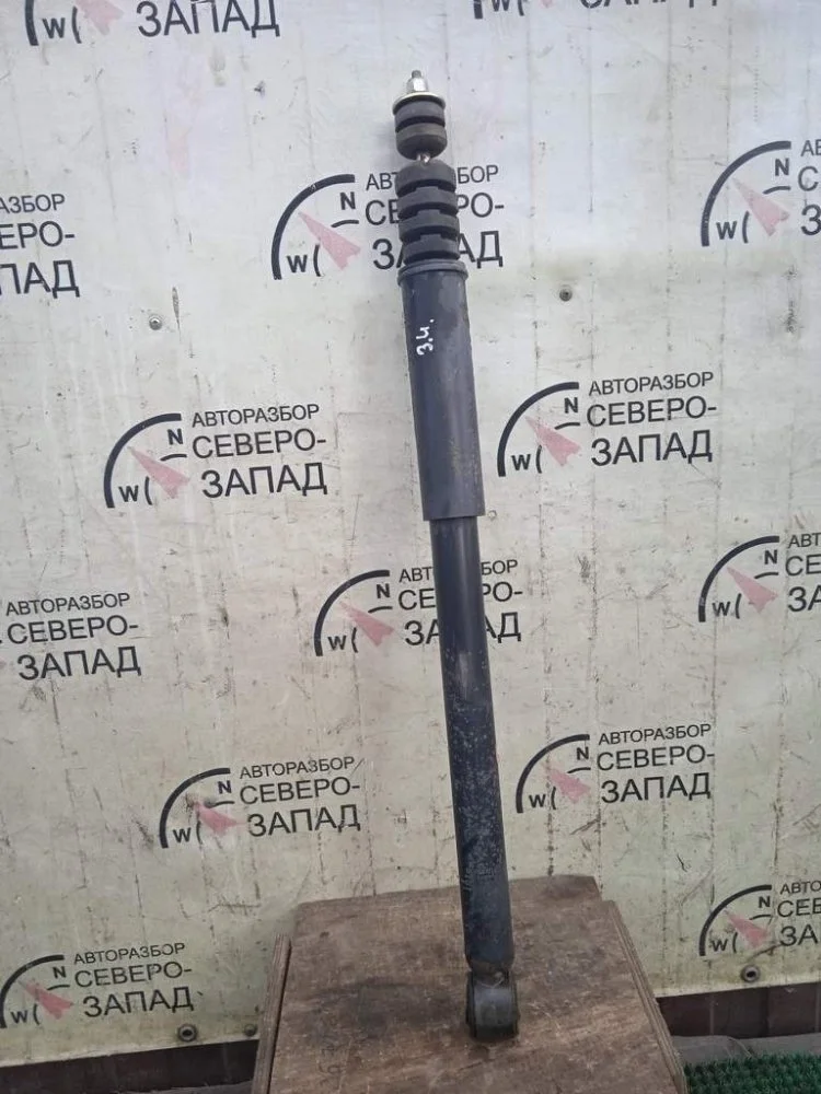 Амортизатор Renault Duster 2014 562105043R X79 K4M, задний