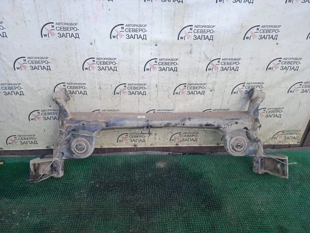 Балка Renault Duster 2014 555016666R X79 K4M, задняя