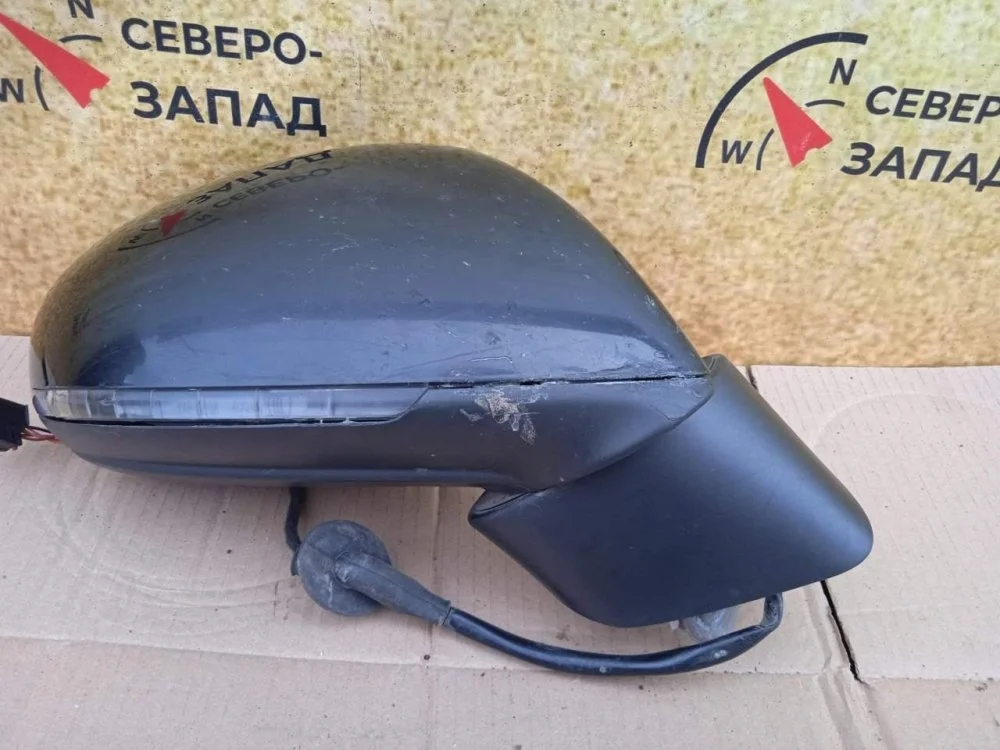 Зеркало Volkswagen Touareg 2011 7P6857508T NF CMTA, правое
