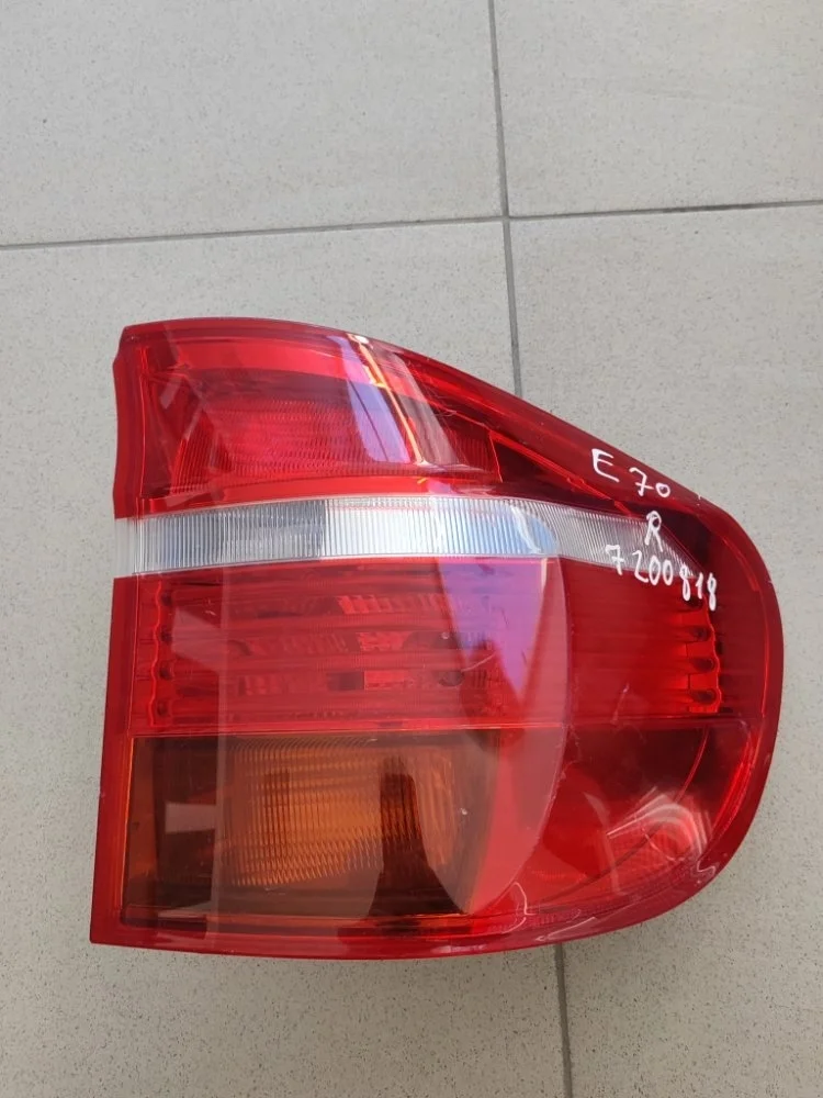 Фонарь наружний Bmw X5 2007 63217200817 E70 N62B48, правый