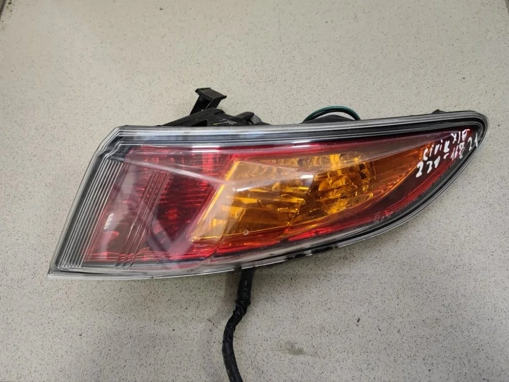Фонарь наружний Honda Civic 2008 33501SMGE04 FK R18A1, правый