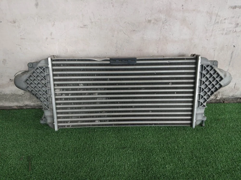 Интеркулер Mercedes Gls350 Bluetec 2016 A0995002800 166 OM642.826