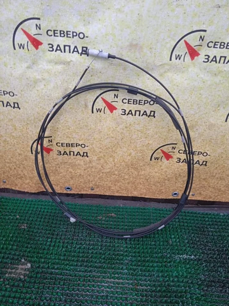 Трос лючка бензобака Lexus Lx570 2017 7703560140 URJ201 3URFE