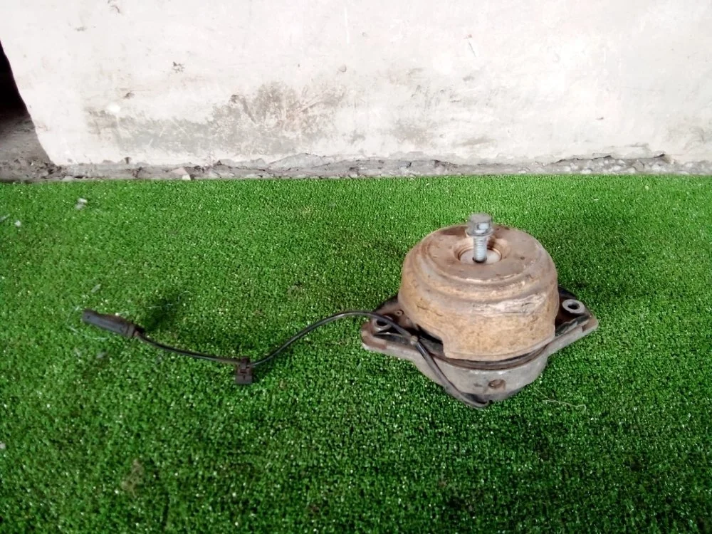 Подушка двигателя Mercedes Gls350 Bluetec 2016 A1662406917 166 OM642.826, правая