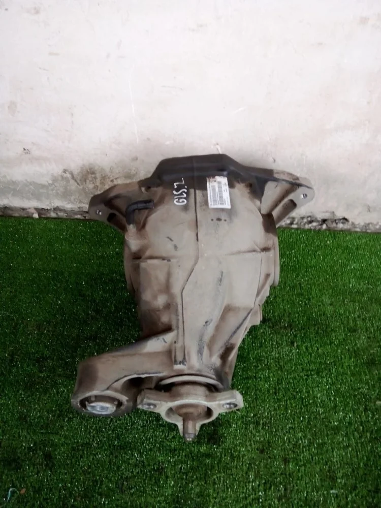 Редуктор моста Mercedes Gls350 Bluetec 2016 A1663502714 166 OM642.826, задний