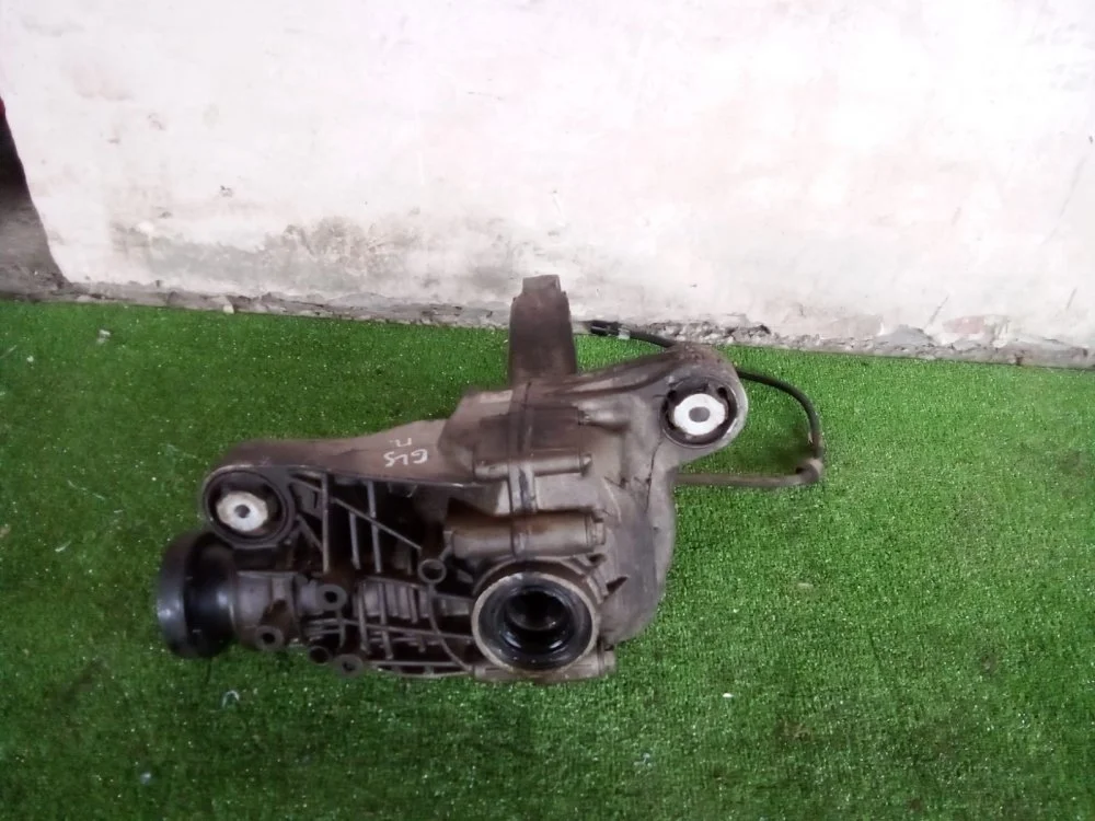 Редуктор моста Mercedes GLS350 Bluetec 2016 A1663303100 166 OM642.826, передний