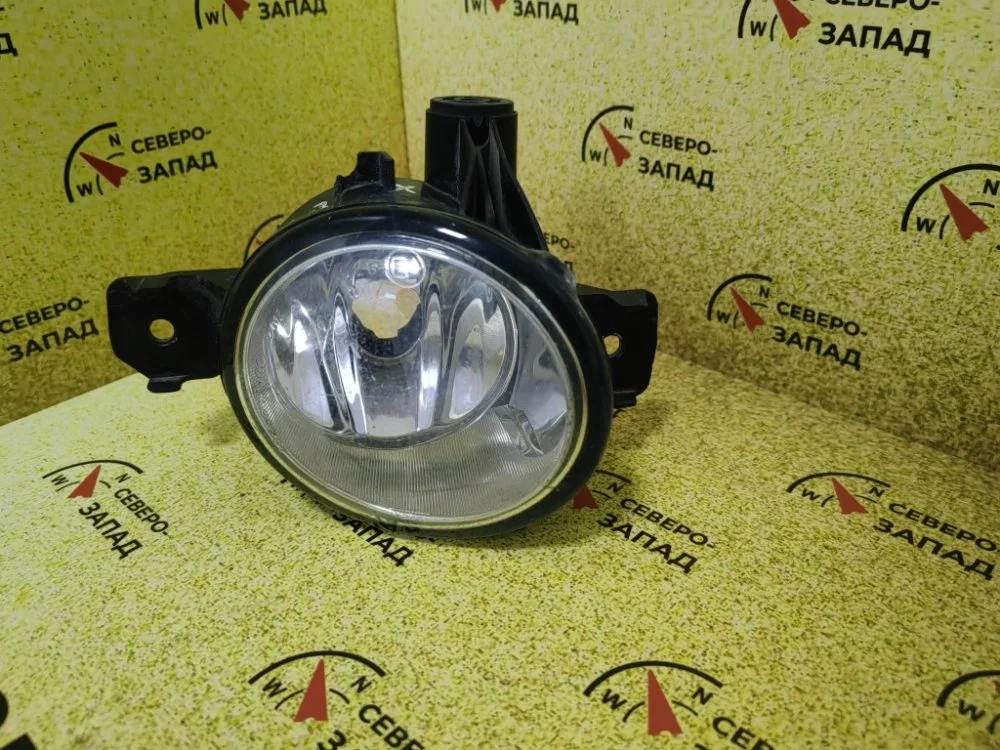 Фара противотуманная BMW X5 2009 63177184318 E70 N55B30, правая