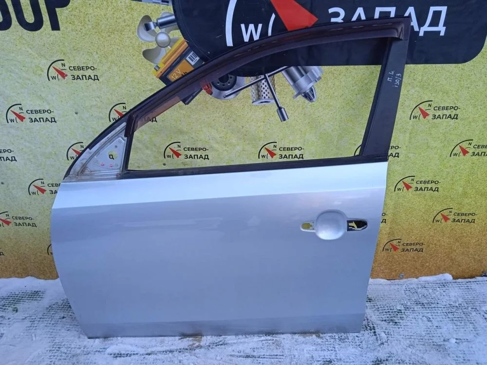 Дверь Hyundai I30 2010 760032R010 FD G4FC, передняя левая