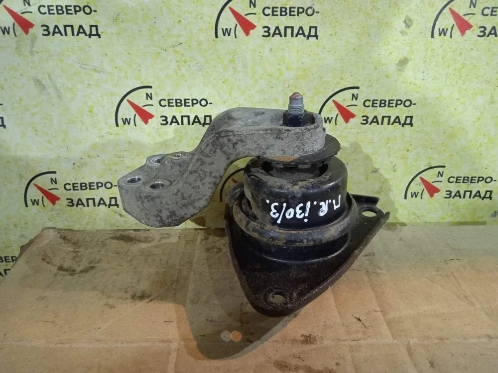 Подушка двигателя Hyundai I30 2010 218100Q000 FD G4FC, правая