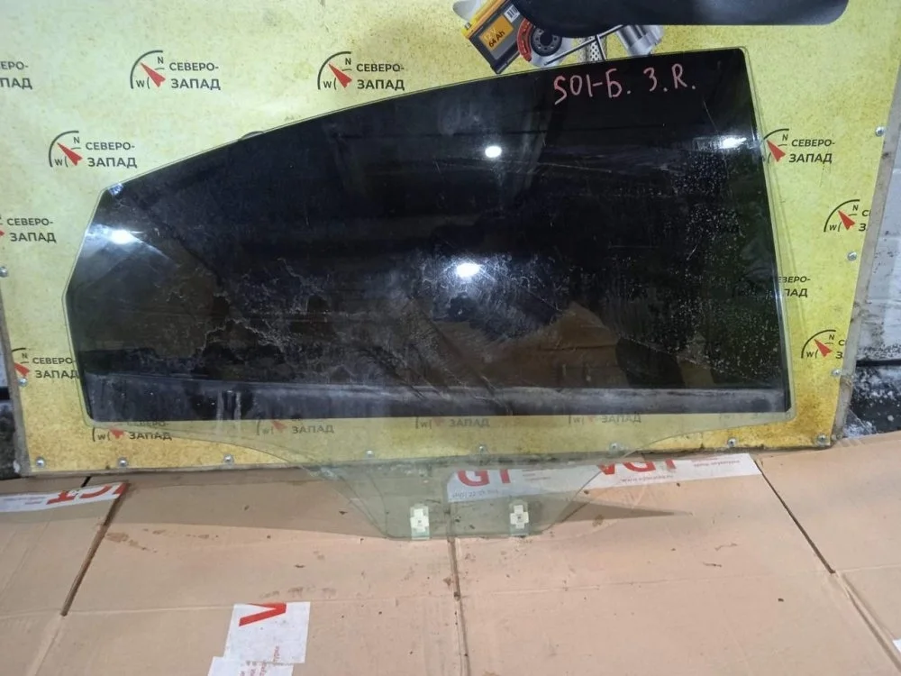 Стекло двери Hyundai Solaris 2016 834211R010 RB G4FA, заднее правое