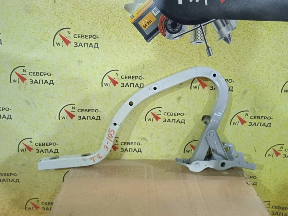 Петля крышки багажника Hyundai Solaris 2016 792104L000 RB G4FA, левая