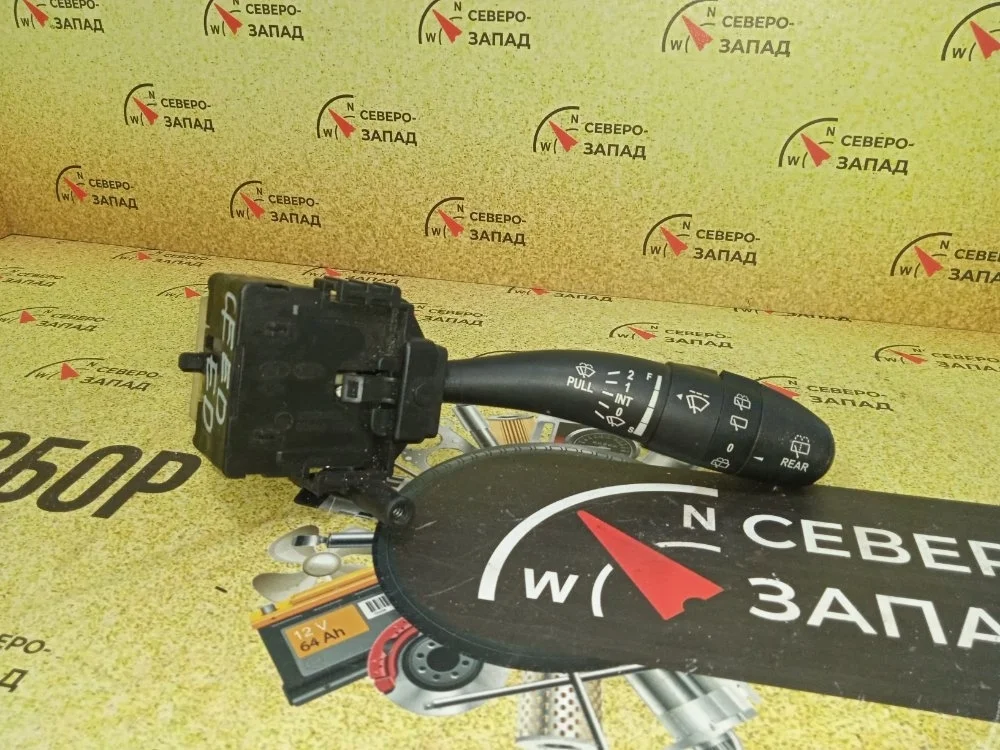 Подрулевой переключатель дворников Kia Ceed 2007 934201H200 ED D4FB