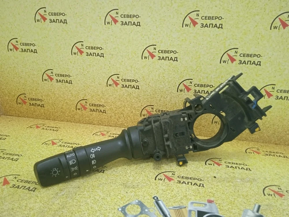 Подрулевой переключатель поворотников Kia Cerato 2008 934101M631 TD G4FC