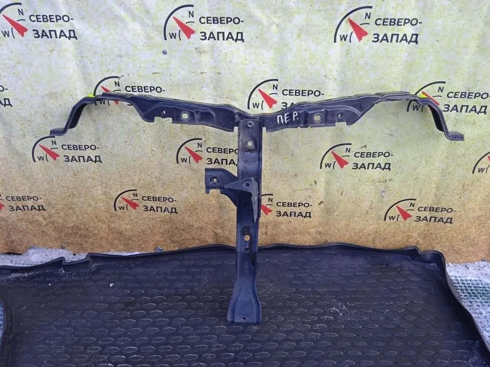 Усилитель бампера 5202942110, передний