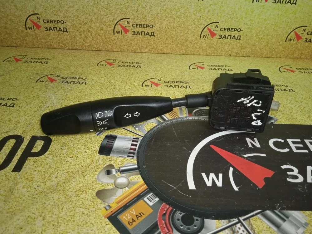 Подрулевой переключатель поворотников Chevrolet Aveo 2006 96215551 T200 B12D1