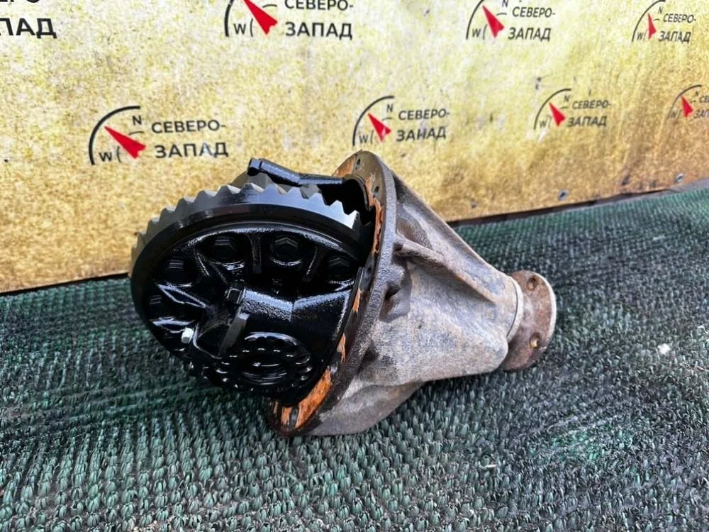 Редуктор моста Toyota Land Cruiser 2011 4111060A11 VDJ200 1VDFTV, задний