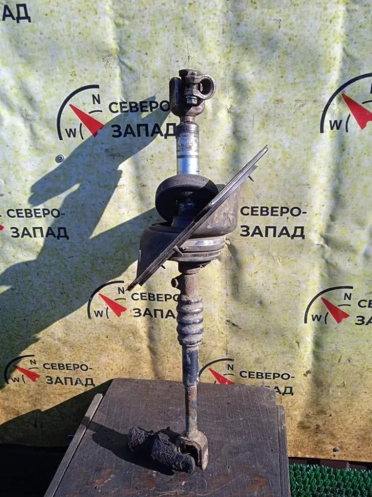 Рулевой карданчик Toyota Land Cruiser 2011 4520360140 VDJ200 1VDFTV