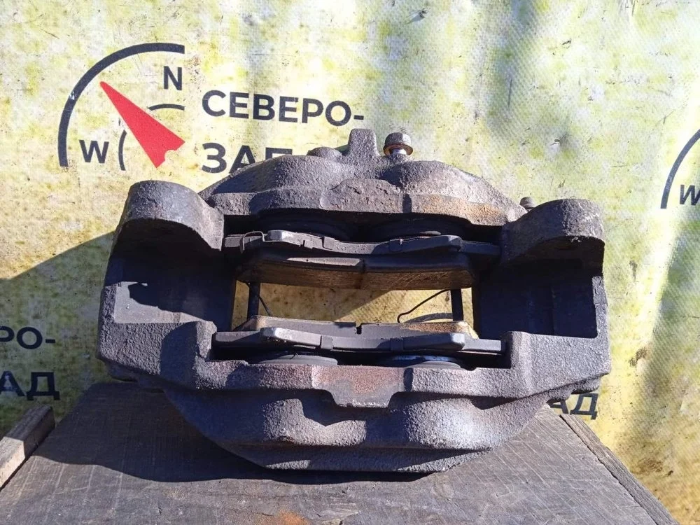 Суппорт Toyota Land Cruiser 2011 4775060280 VDJ200 1VDFTV, передний левый