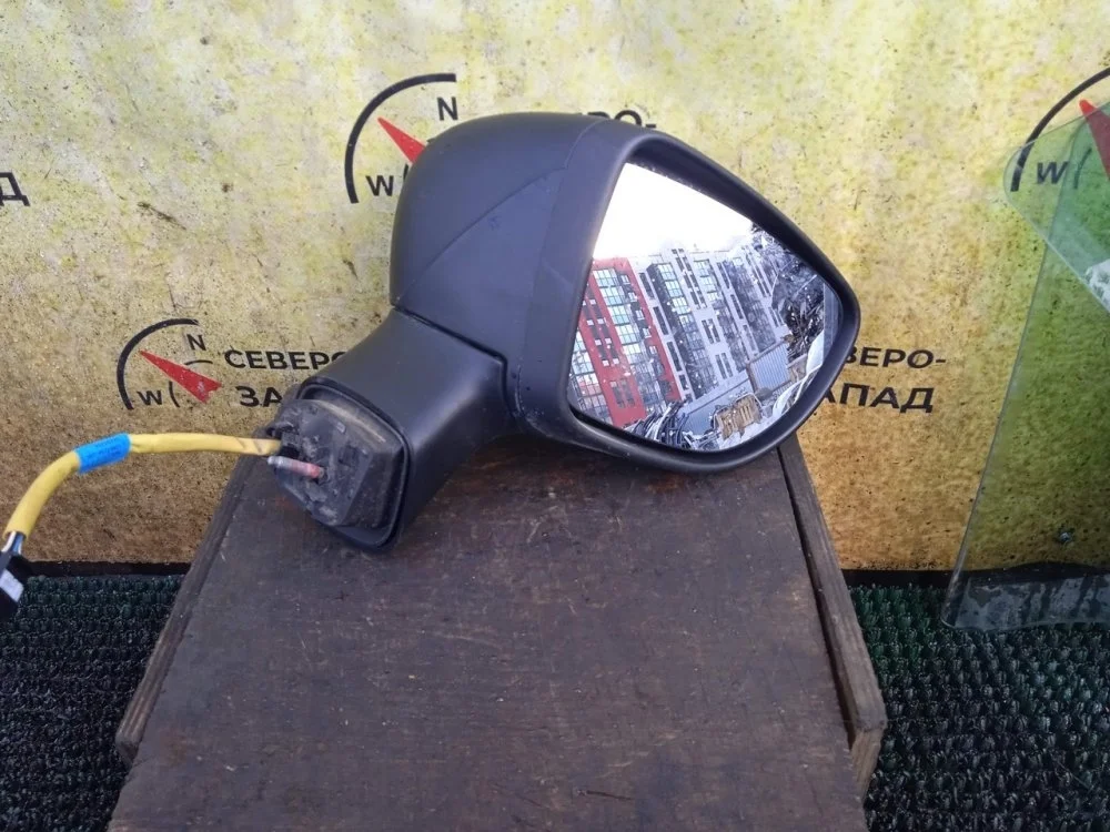 Зеркало Renault Kaptur 2019 963028590R HHA H4M429, правое