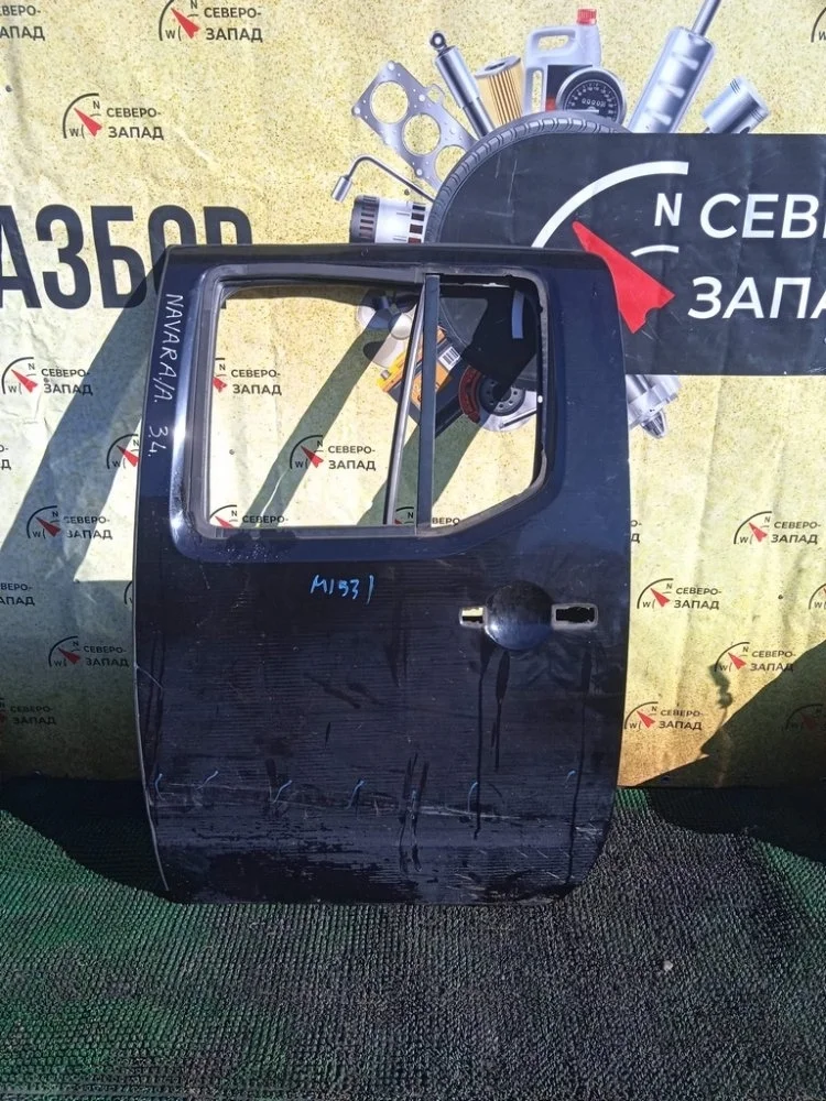 Дверь Nissan Navara 2010 82101EB30J D40M YD25DDTI, задняя левая