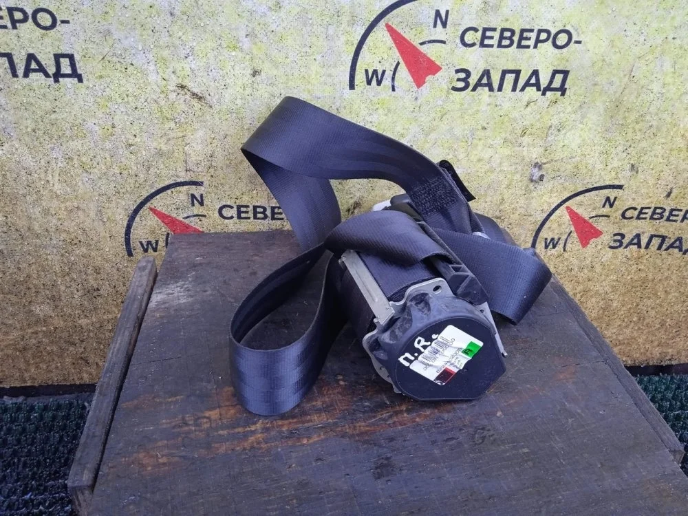Ремень безопасности Nissan Almera 2016 868444AA0C G15 K4M496, правый