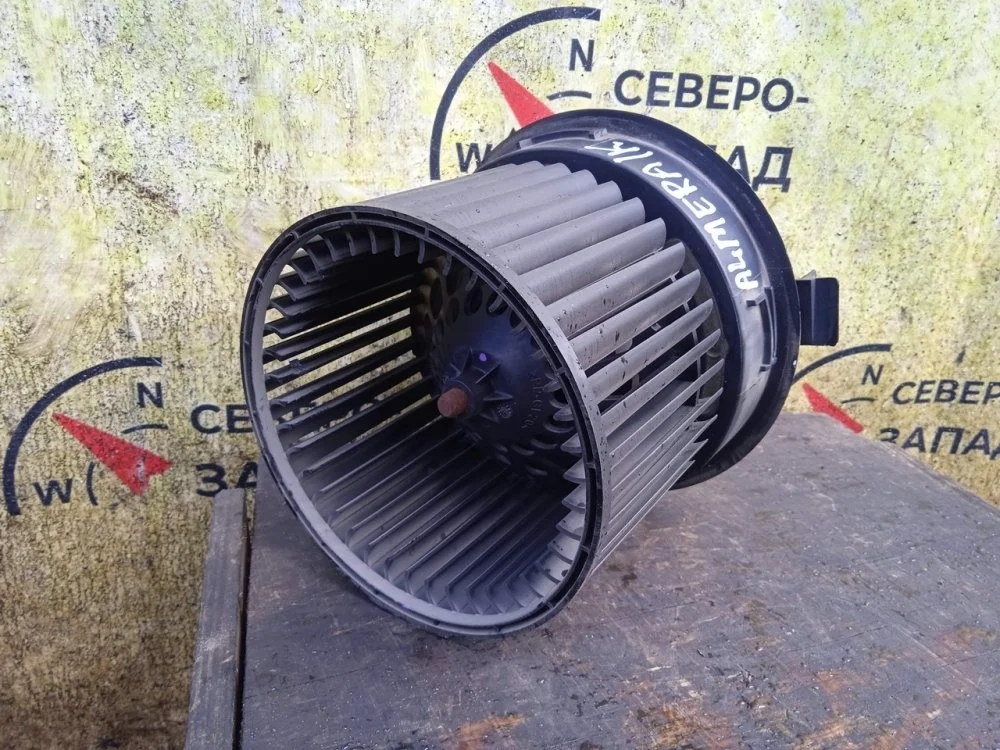 Моторчик печки Nissan Almera 2016 2712000Q1F G15 K4M496