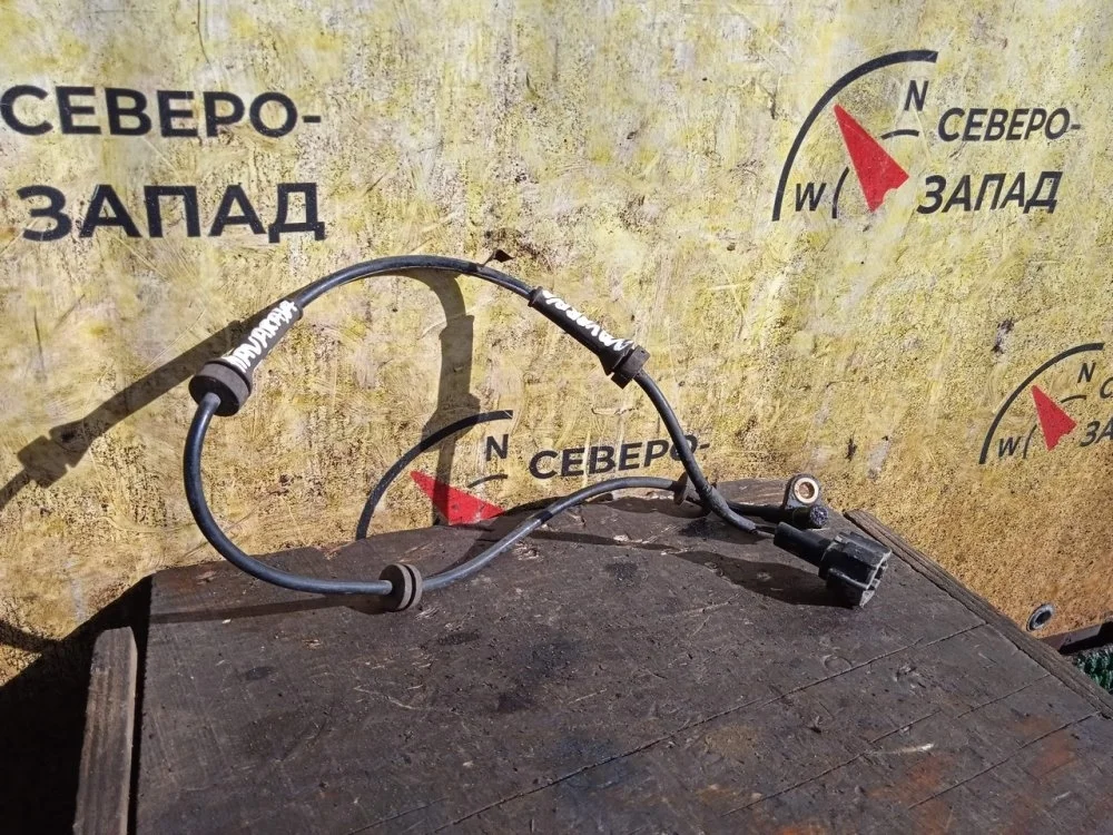 Датчик ABS Nissan Navara 2010 47900EB300 D40M YD25DDTI, задний