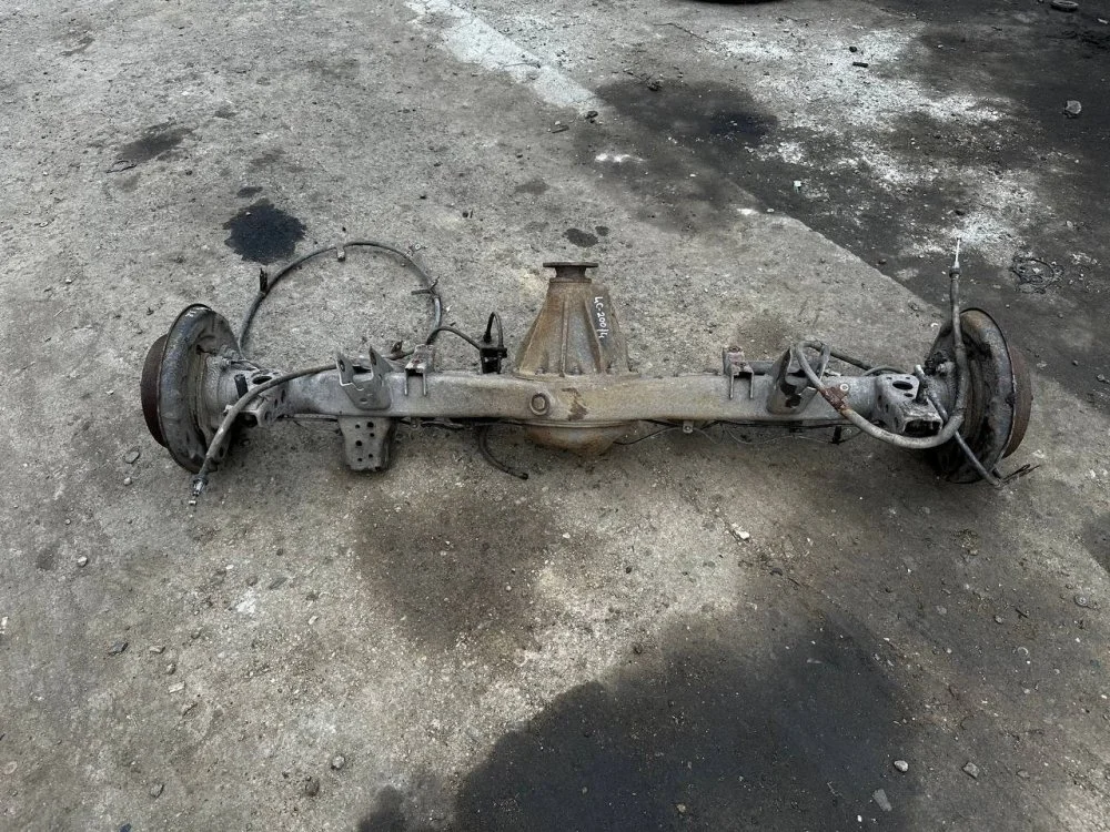 Мост задний Toyota Land Cruiser 2012 4111060A11 VDJ200 1VDFTV