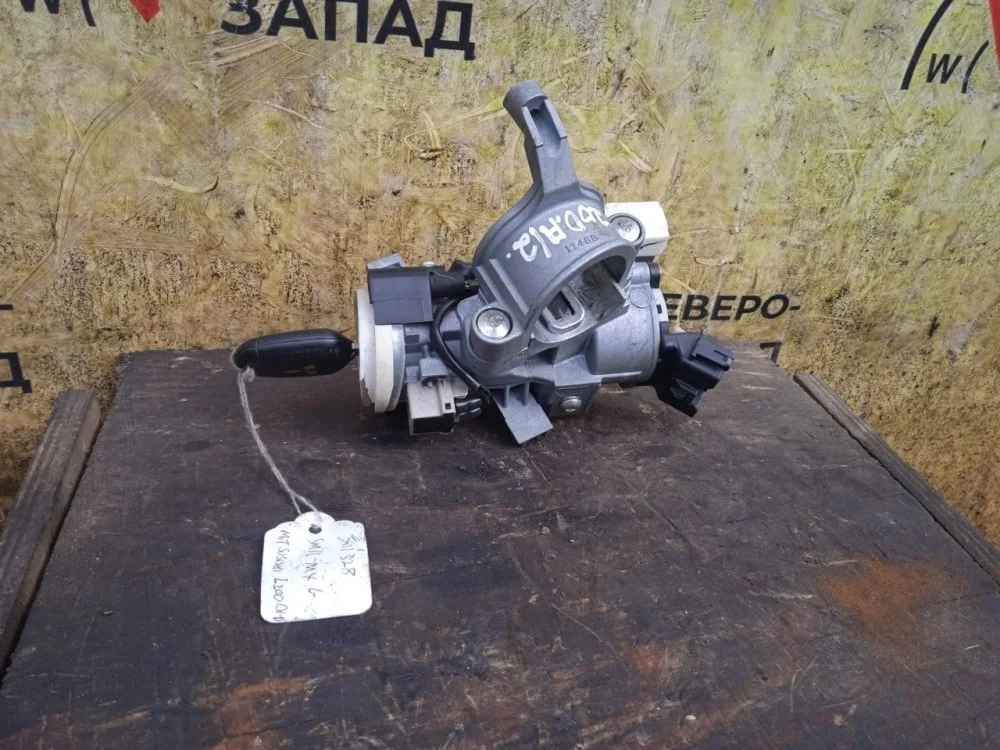 Замок зажигания Mitsubishi L200 2011 MR992565 KB4T 4D56-6-DFL