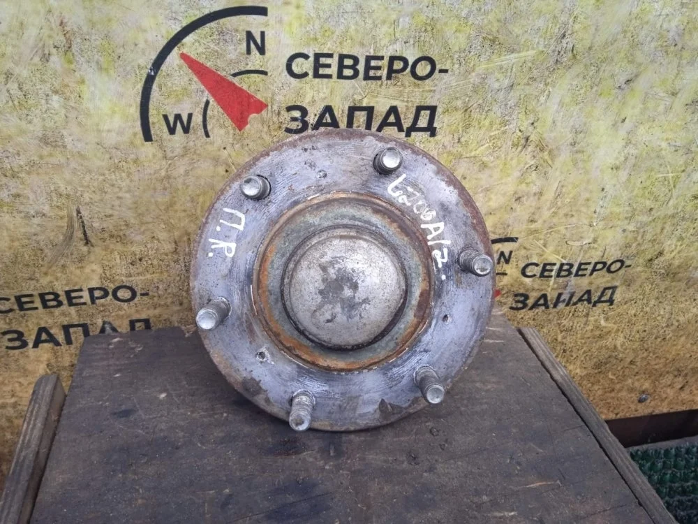 Ступица Mitsubishi L200 2011 MR992374 KB4T 4D56-6-DFL, передняя