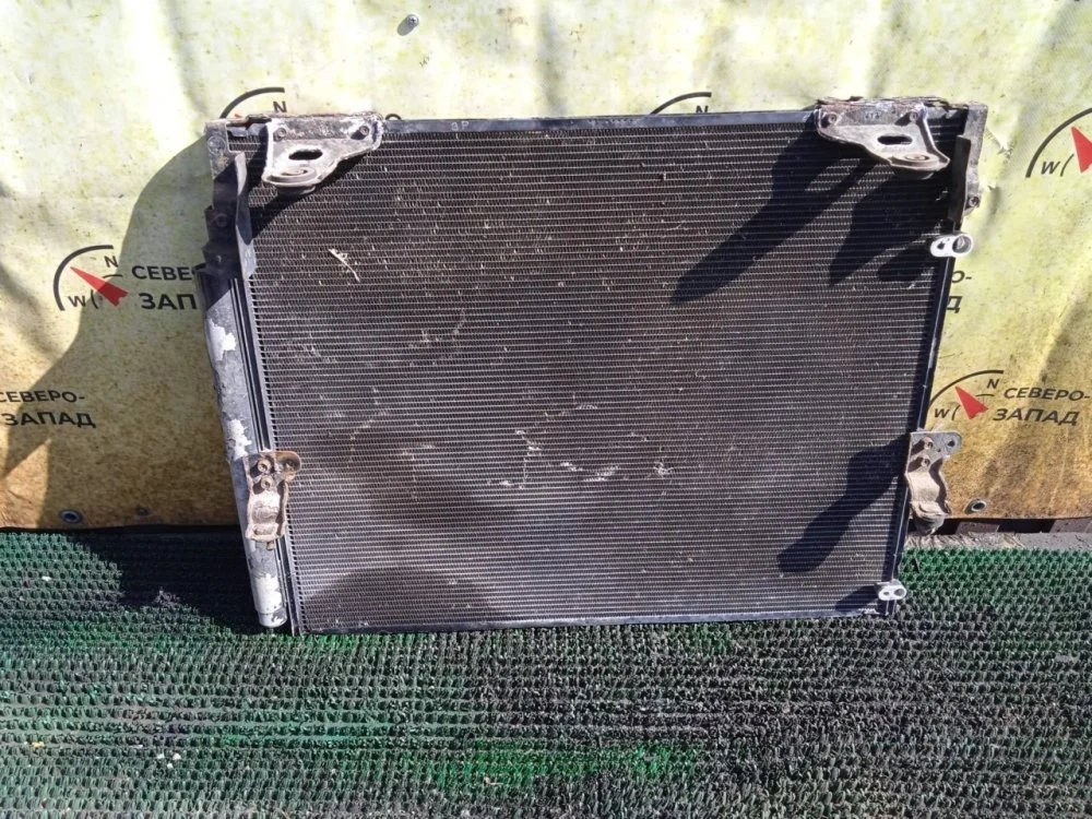 Радиатор кондиционера Toyota Land Cruiser 2012 8846060400 VDJ200 1VDFTV