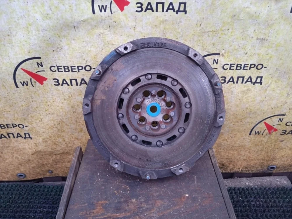 Маховик МКПП Hyundai Tucson 2016 232002E500 TL G4NA