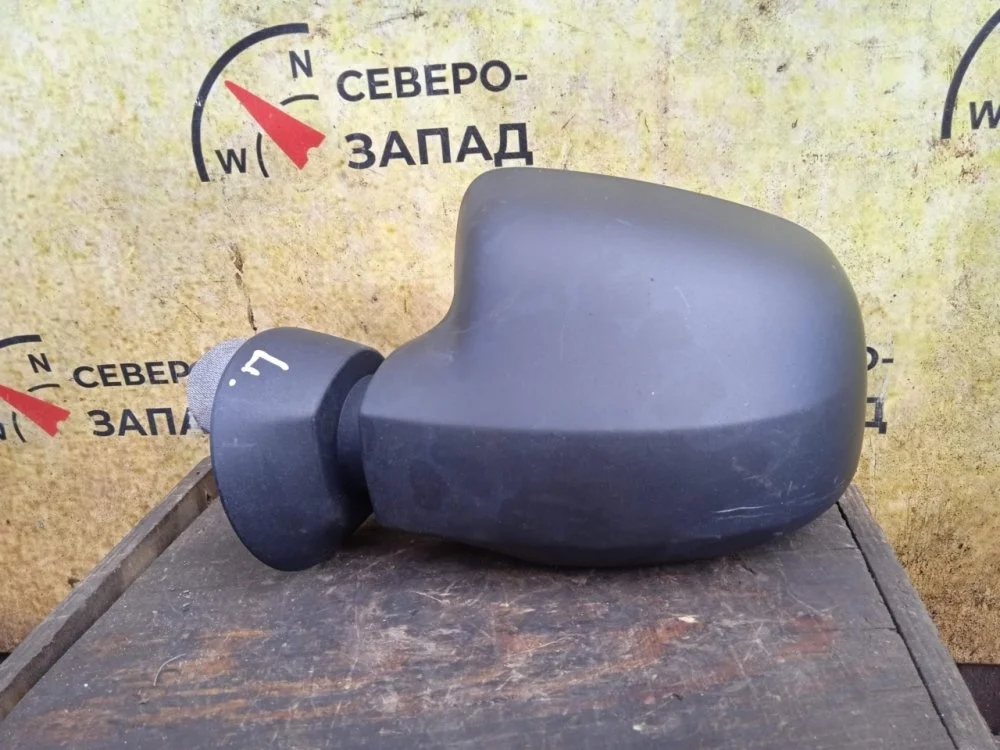 Зеркало Renault Duster 2013 8200965091 X79 K4M690, левое