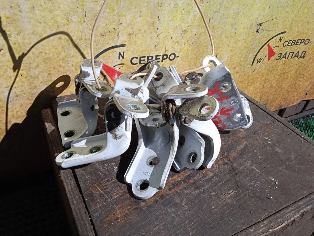 Петля двери Kia Cerato 2014 793102E000 YD G4NA, задняя левая