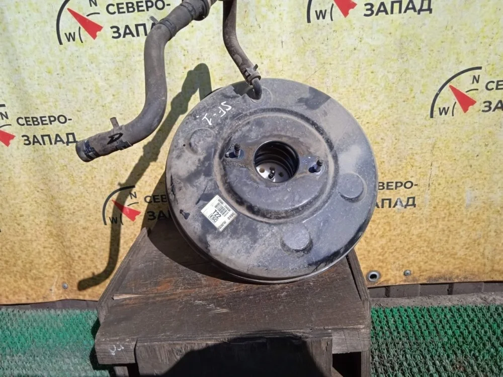 Вакуумник тормозной Hyundai Santa Fe 2012 591102W310 DM D4HB