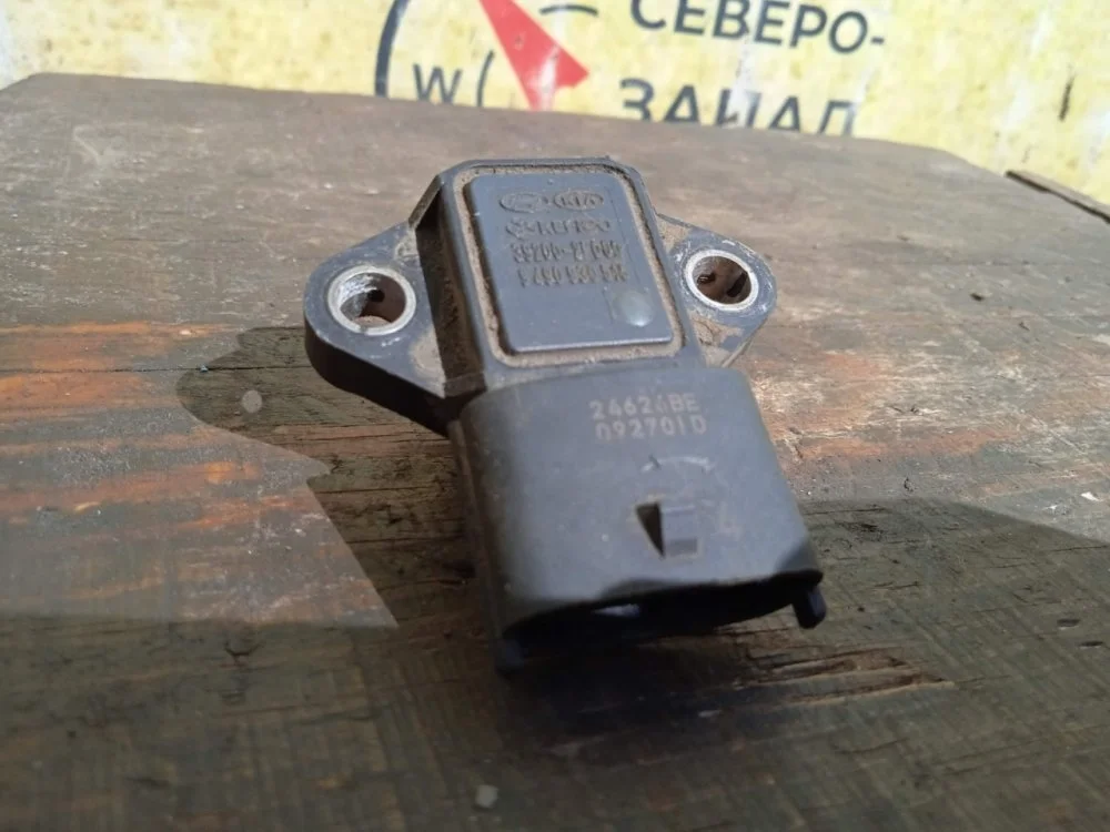 Датчик давления воздуха Hyundai Santa Fe 2012 392002F000 DM D4HB