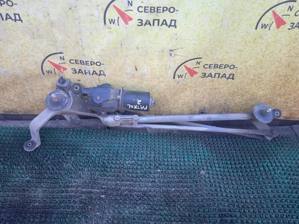 Стеклоочиститель Nissan Patrol 2012 288001LA0A Y62 VK56VD, передний