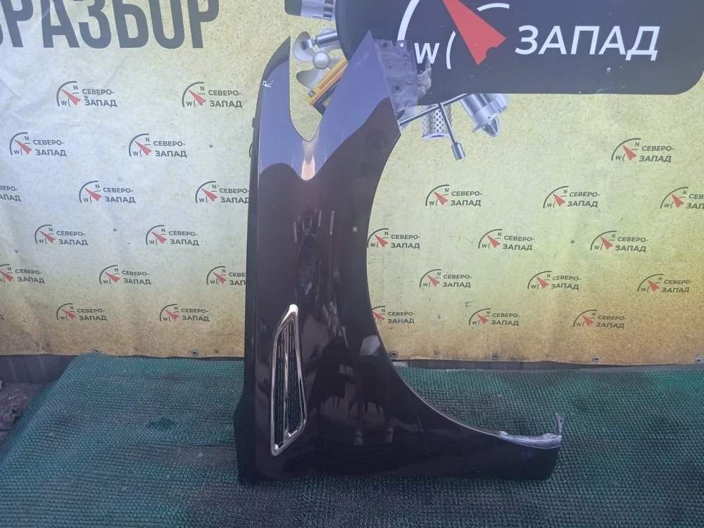 Крыло Nissan Patrol 2012 631001V80A Y62 VK56VD, переднее правое