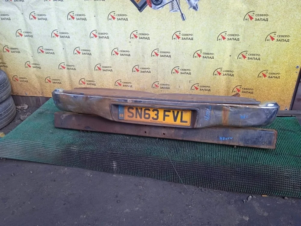 Бампер Toyota Hilux 2013 521050K061 KUN25 2KDFTV, задний