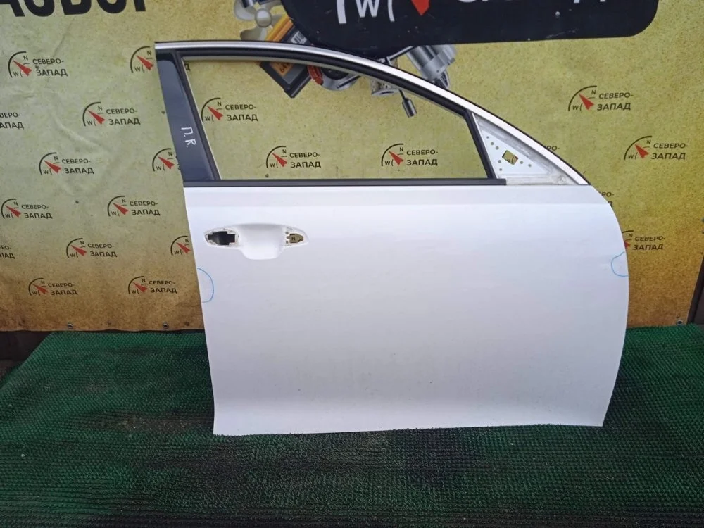 Дверь Kia Optima 2017 76004D4000 JF G4KJ, передняя правая