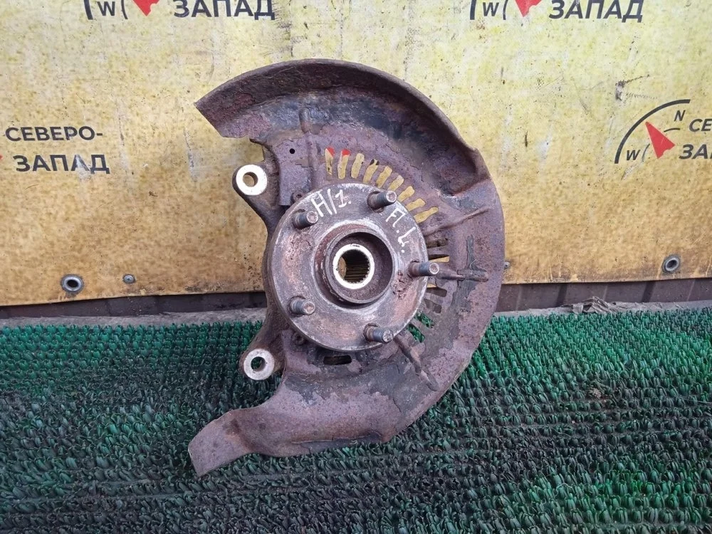 Кулак поворотный Toyota Highlander 2012 4321248010 GSU45 2GRFE, передний левый