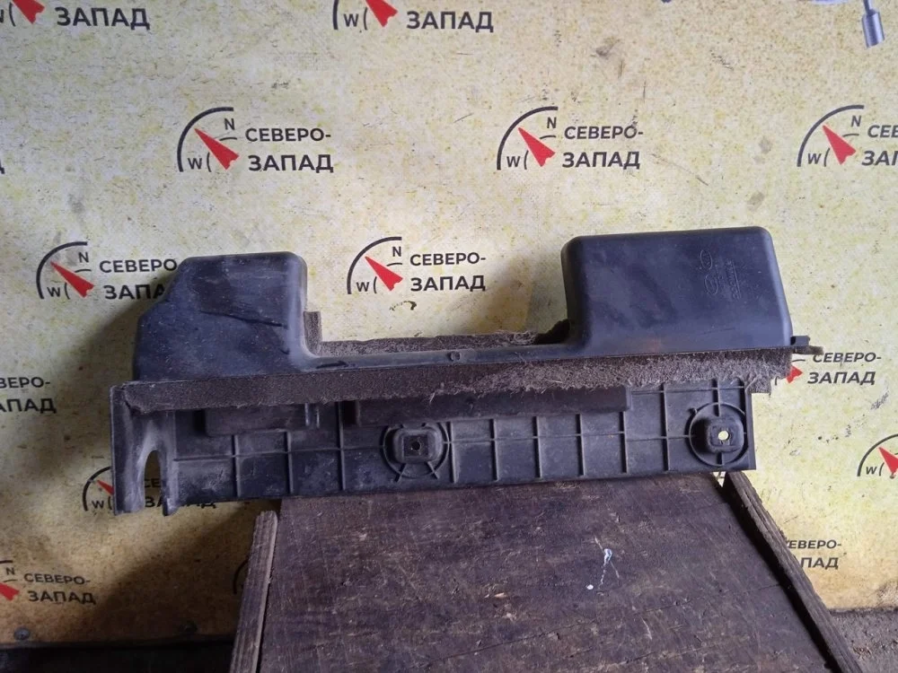 Дефлектор радиатора Kia Rio 2018 25321H5100 FB G4LC