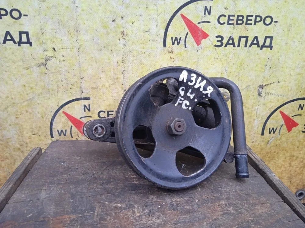 Насос гидроусилителя руля Hyundai Solaris 2014 571004L000 QB G4FC