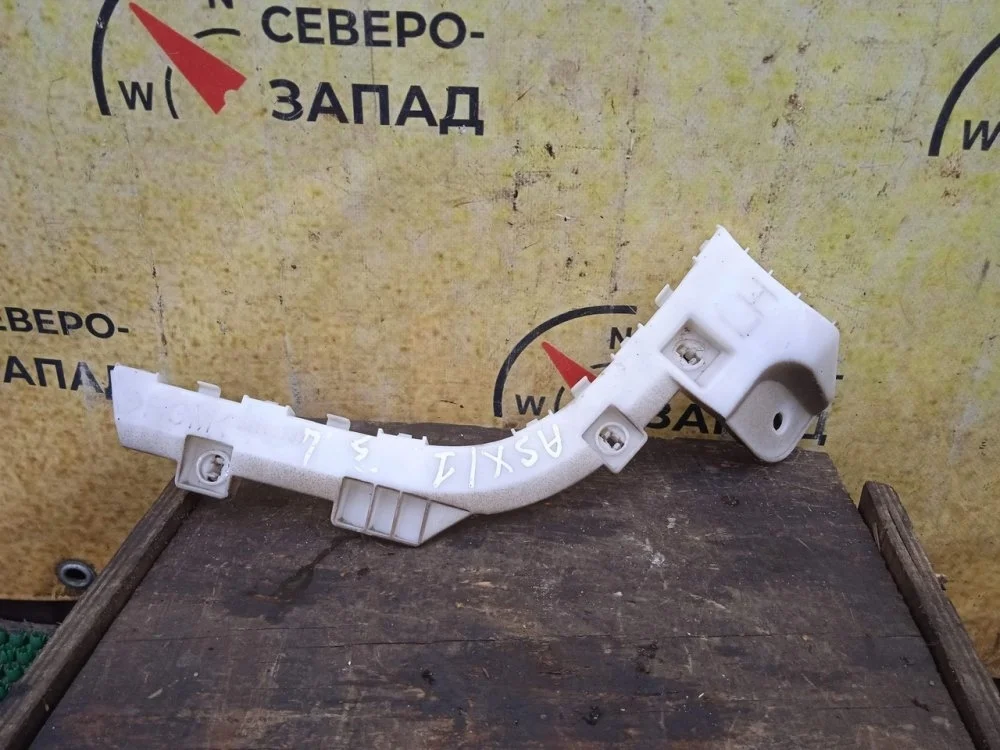 Кронштейн бампера Mitsubishi Asx 2013 6410B707 GA2W 4B11, задний левый