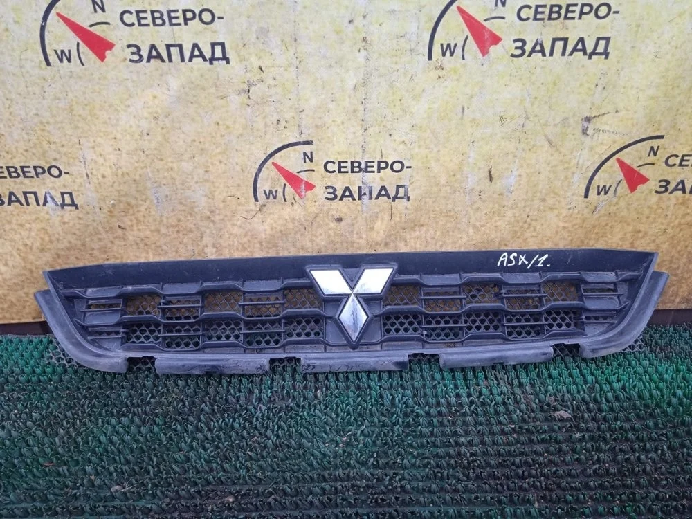 Решетка радиатора Mitsubishi ASX 2013 6402A288 GA2W 4B11