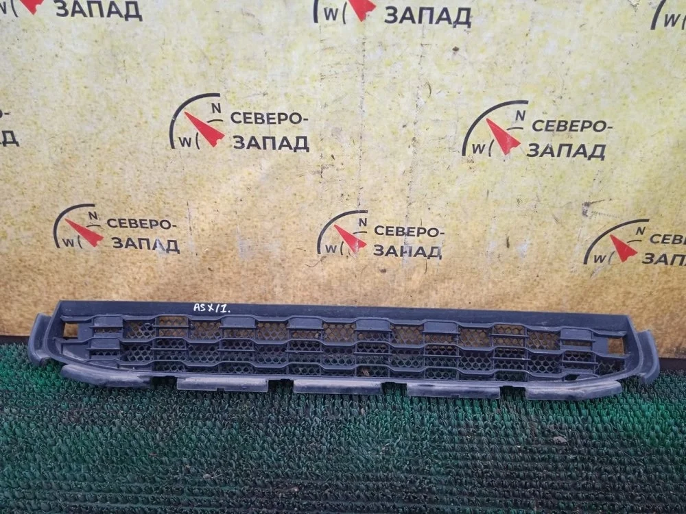 Решетка бампера Mitsubishi ASX 2013 6402A272 GA2W 4B11, передняя